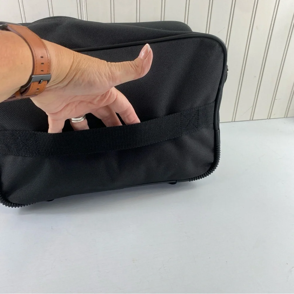 NWOT American Tourister Black Messenger Carryon‎ Bag